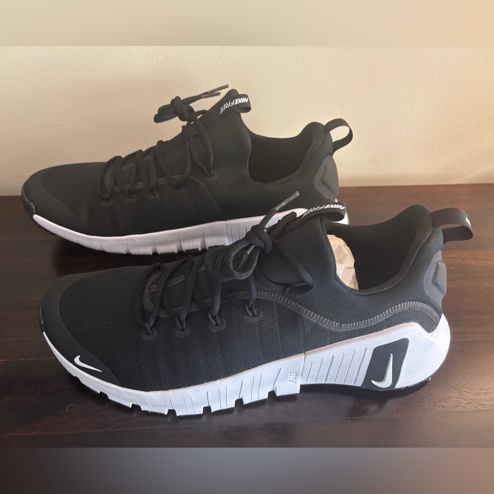 (Brand New) Nike Free Metcon 6 Black Athletic Shoes